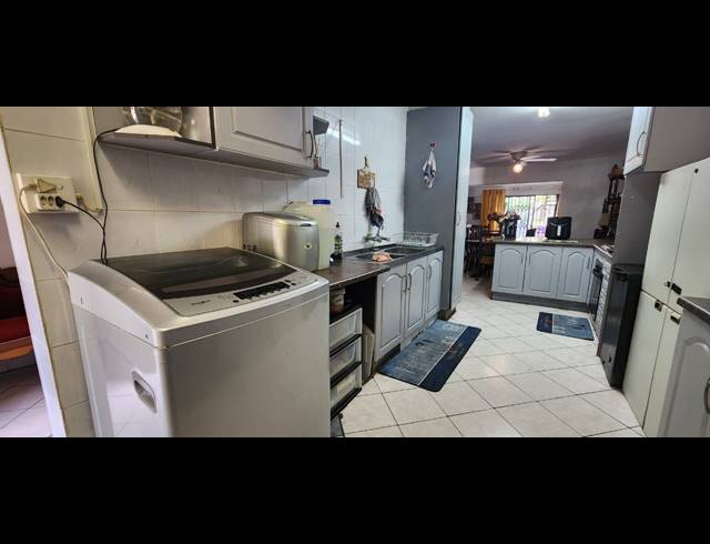 3 BEDROOM DUPLEX FOR SALE IN ARBORETUM
